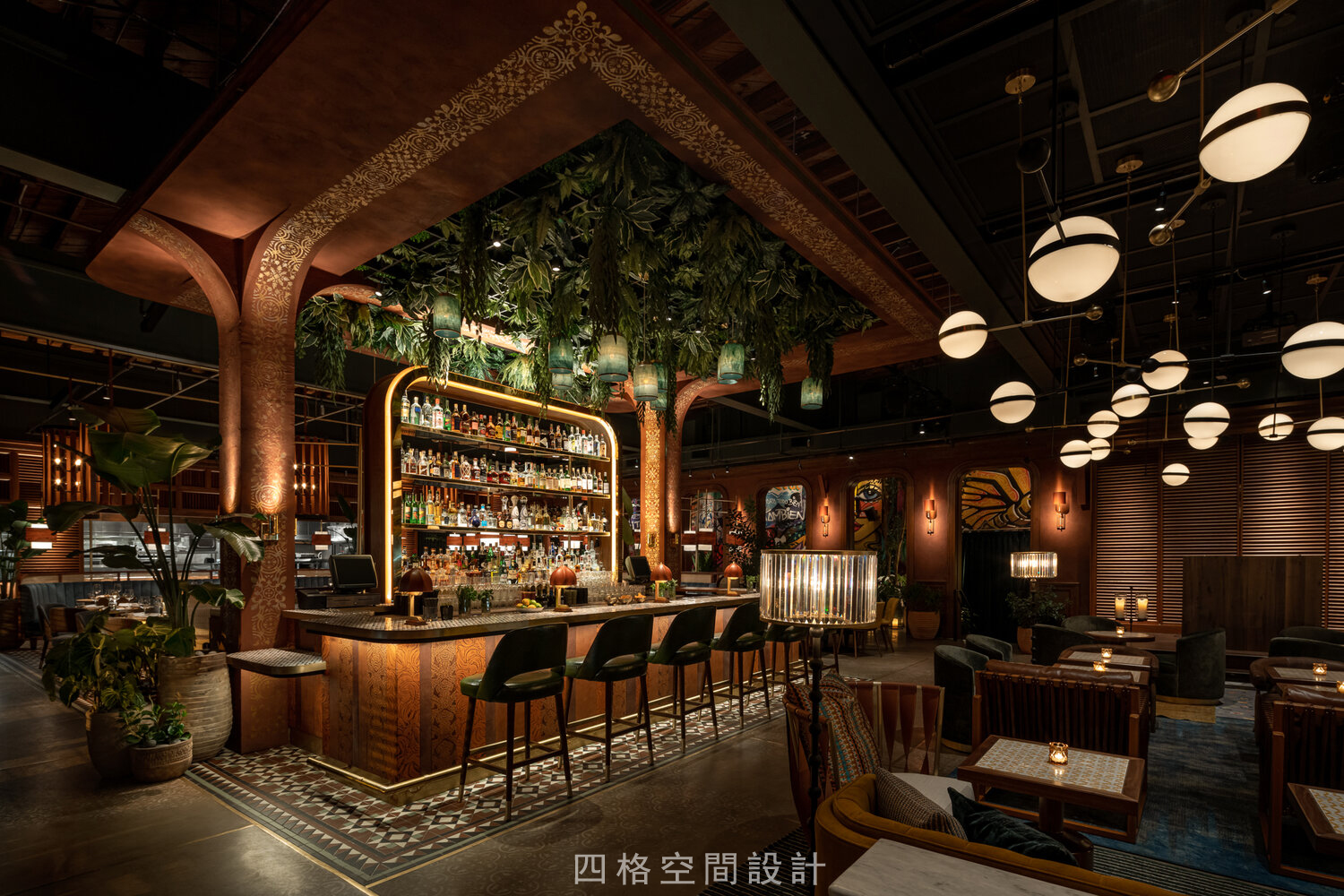 深圳网红酒馆酒咖餐厅设计拍照打卡酒馆餐厅酒吧设计小资餐厅酒吧