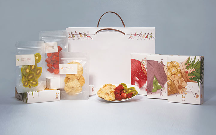 化妆品包装设计食品标签包装盒箱手提袋瓶贴礼盒茶叶白酒插画设计