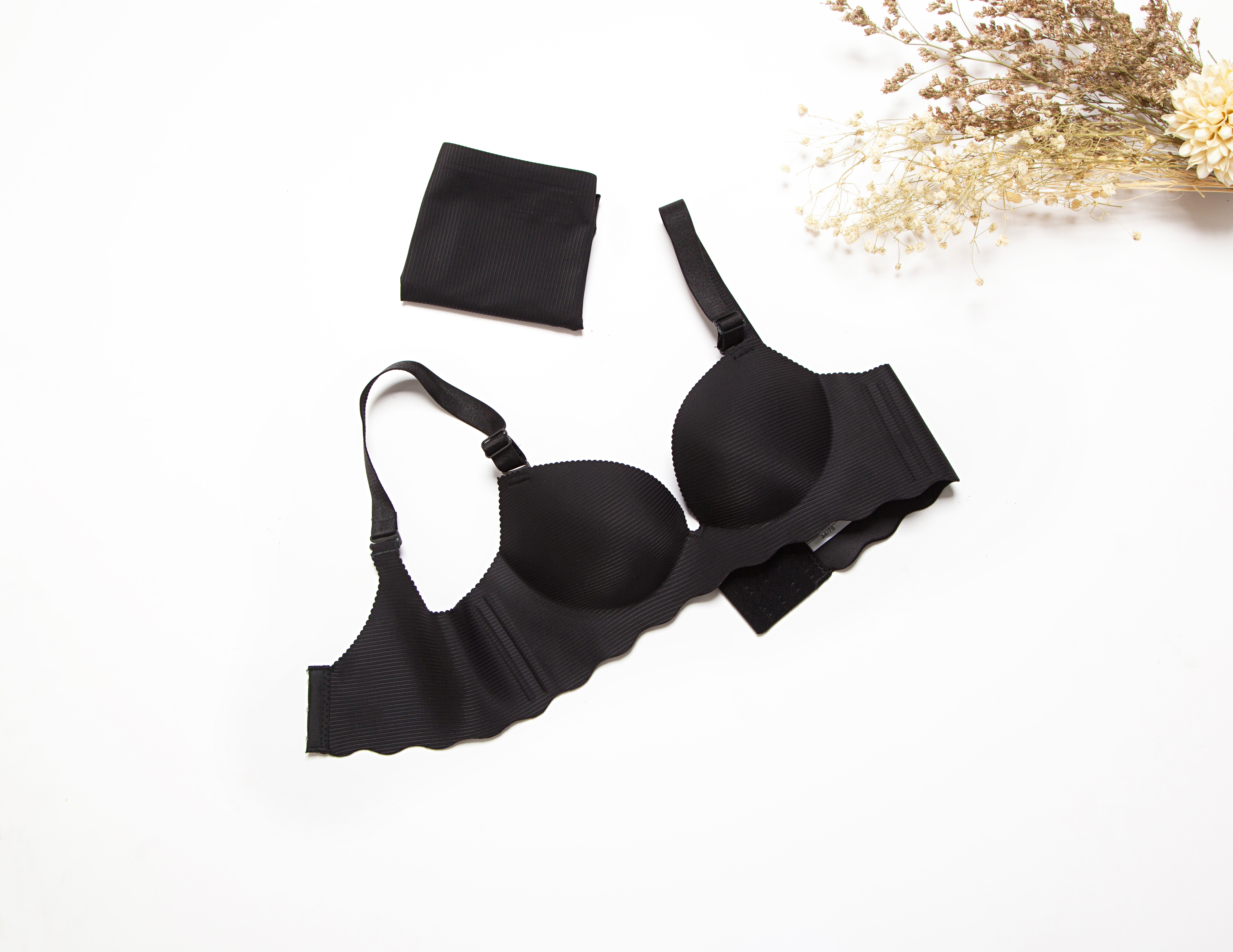 【墨客电商】内衣模特拍摄