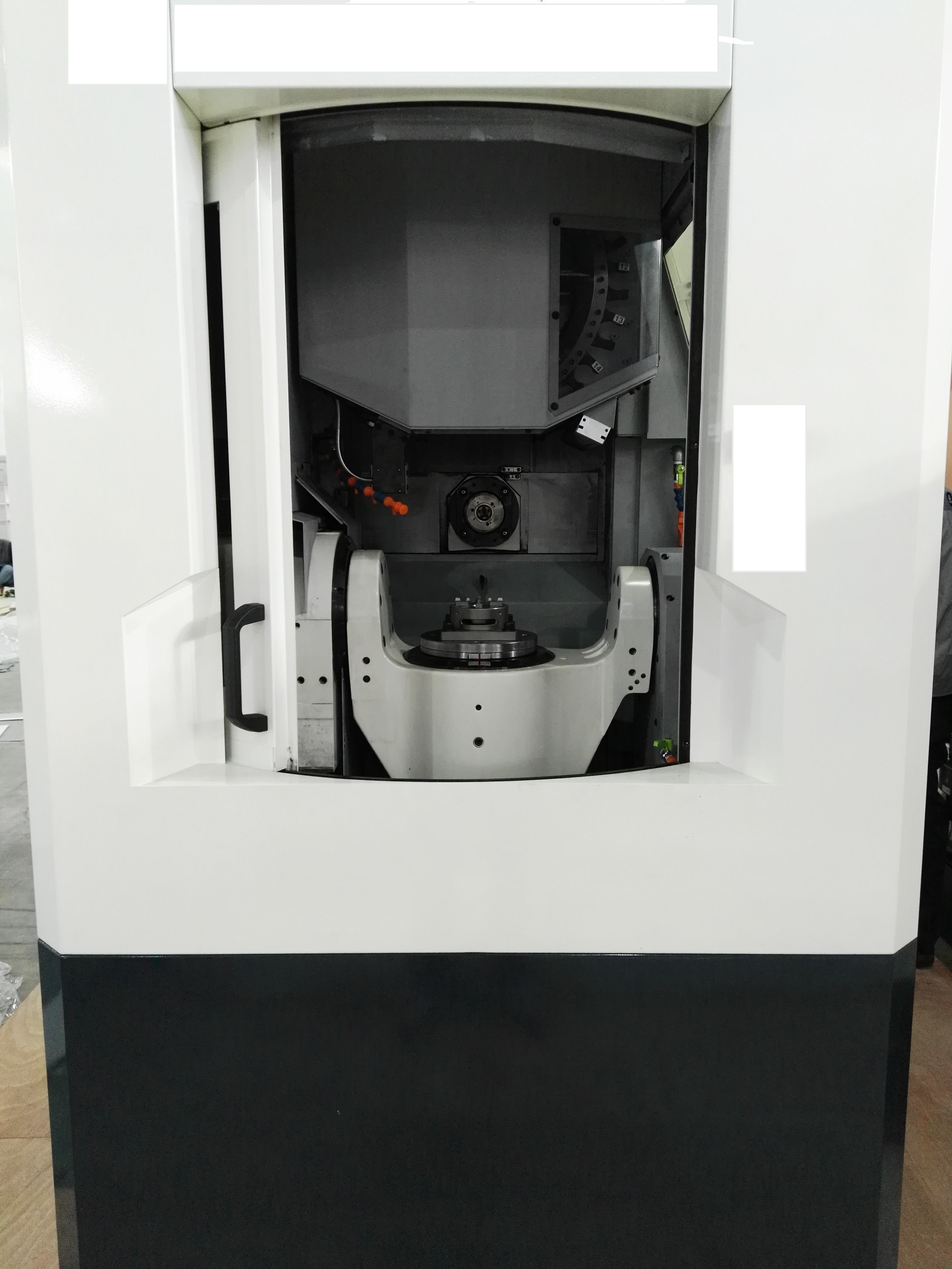 摇篮立式五轴加工中心