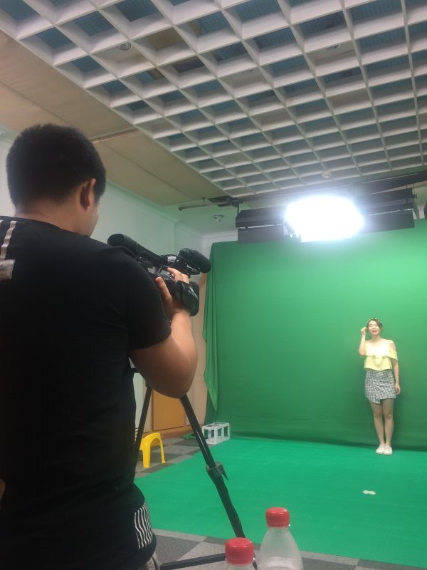 禾女影視傳媒（重慶）有限責任公司