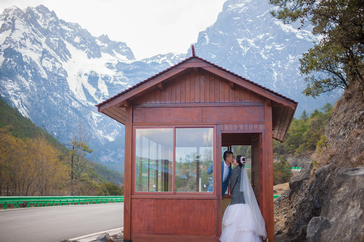 专业后期团队,认真对待每一张照片